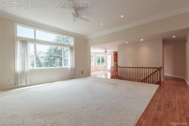 5922 Lakeview Drive, Washington Township, MI 48094