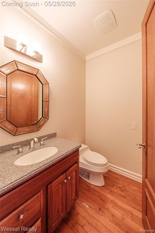 5922 Lakeview Drive, Washington Township, MI 48094