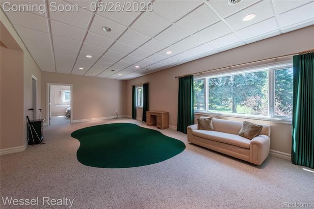 5922 Lakeview Drive, Washington Township, MI 48094