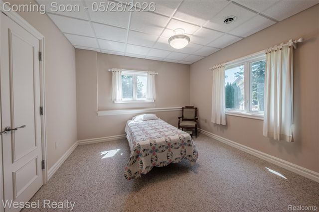 5922 Lakeview Drive, Washington Township, MI 48094