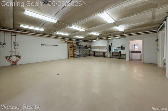 5922 Lakeview Drive, Washington Township, MI 48094
