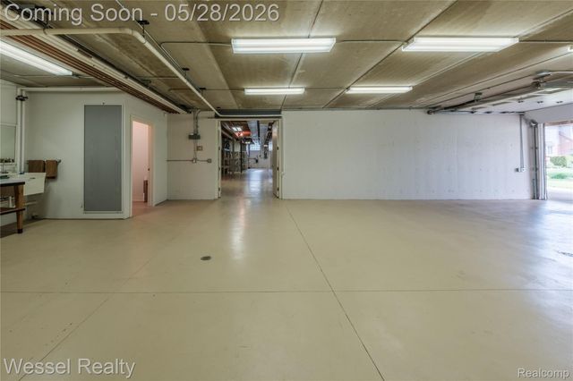 5922 Lakeview Drive, Washington Township, MI 48094