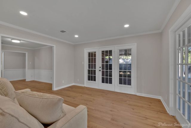 2043 Shadywood Lane, Shreveport, LA 71105