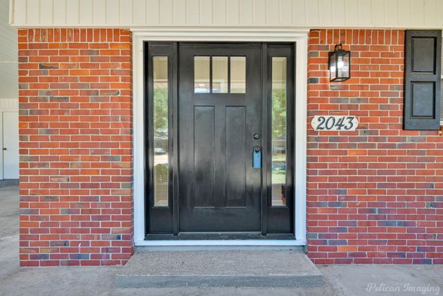 2043 Shadywood Lane, Shreveport, LA 71105