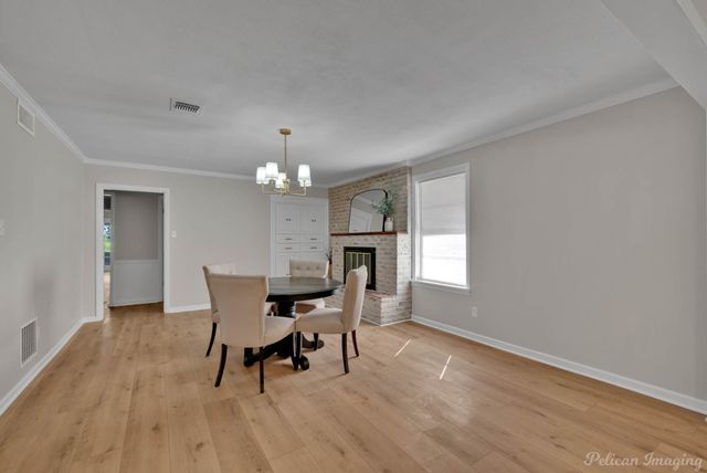 2043 Shadywood Lane, Shreveport, LA 71105