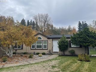 1655 S ELM St 308, Canby, OR 97013