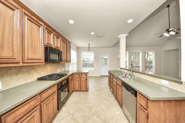 28306 Peper Hollow Lane, Spring, TX 77386