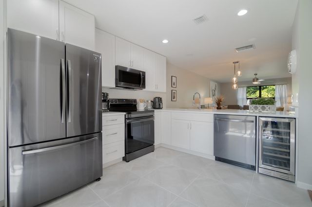 13017 Northshire Trail 5, Wellington, FL 33414