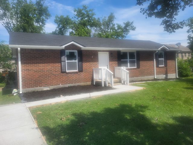 115 Walnut Crest Dr, Gallatin, TN 37066