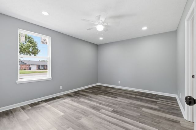115 Walnut Crest Dr, Gallatin, TN 37066