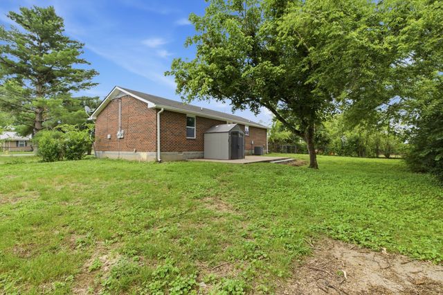 115 Walnut Crest Dr, Gallatin, TN 37066