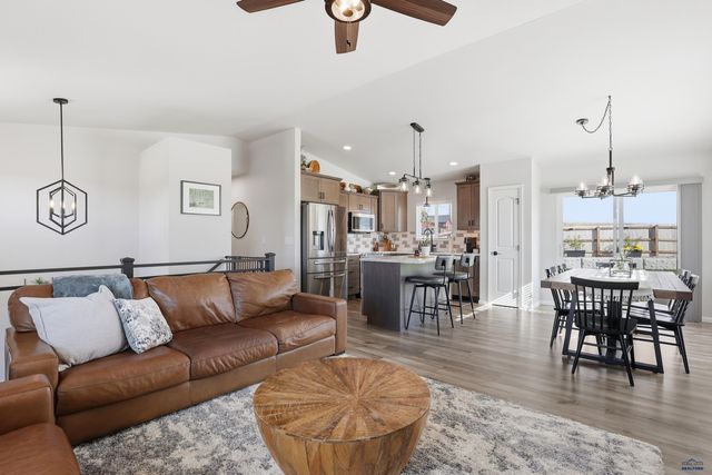 7414 HEALING WAY, Rapid City, SD 57702