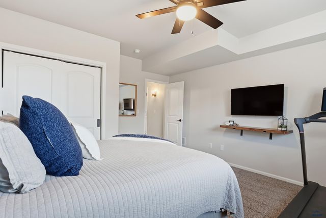 7414 HEALING WAY, Rapid City, SD 57702