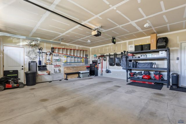 7414 HEALING WAY, Rapid City, SD 57702