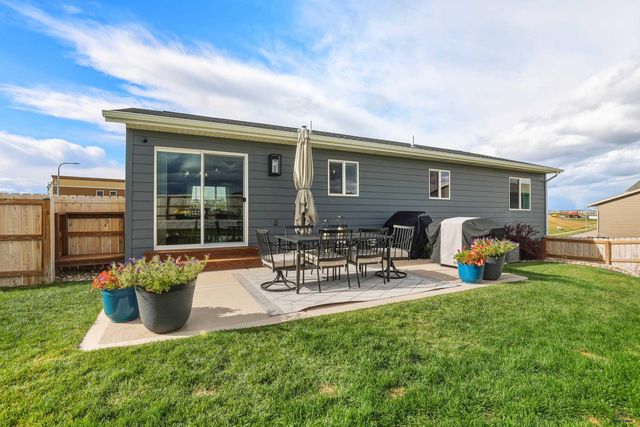 7414 HEALING WAY, Rapid City, SD 57702