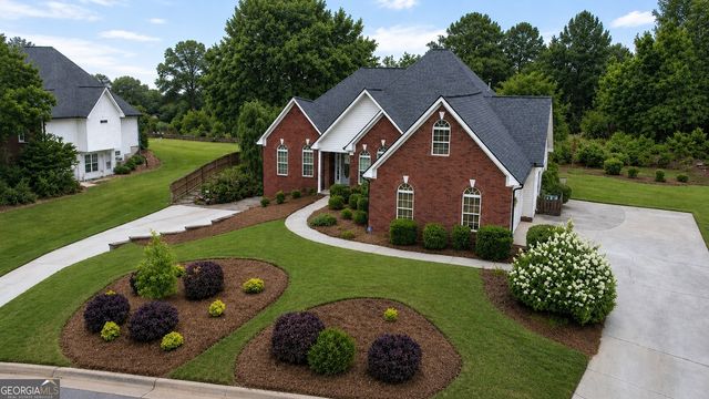 6015 Cedar Lake Trail, Loganville, GA 30052