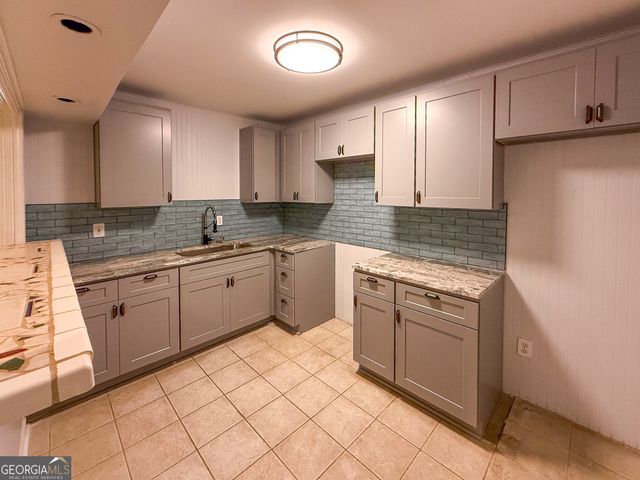 6015 Cedar Lake Trail, Loganville, GA 30052