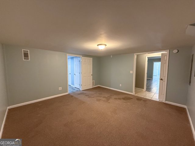 6015 Cedar Lake Trail, Loganville, GA 30052