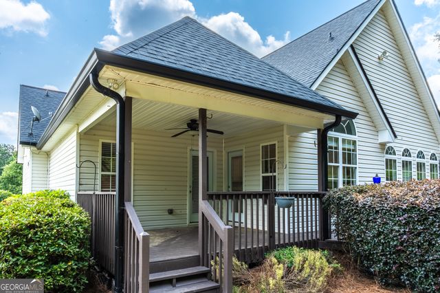 6015 Cedar Lake Trail, Loganville, GA 30052
