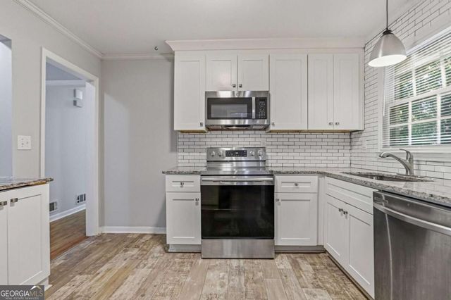 6489 Lynndale Lane, Morrow, GA 30260