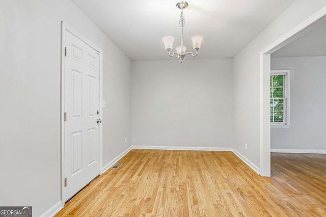 6489 Lynndale Lane, Morrow, GA 30260