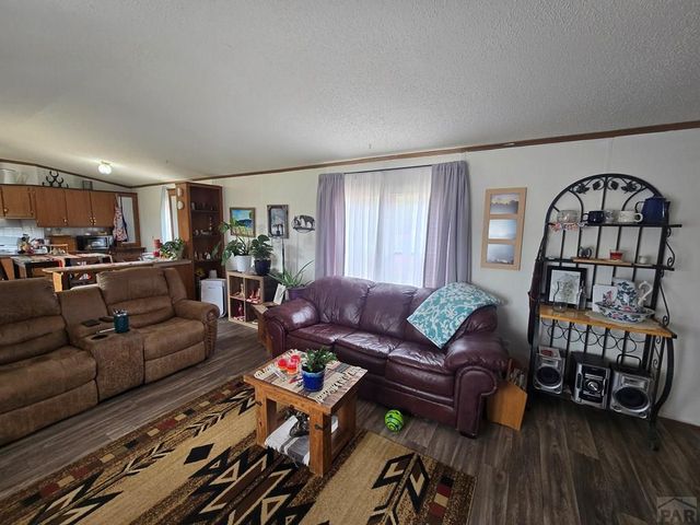 91 Comanche Dr, Walsenburg, CO 81089