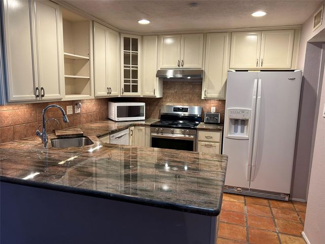 13034 Leader Street 965, Houston, TX 77072