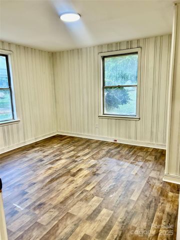 123 Riverside Drive, Mount Holly, NC 28120
