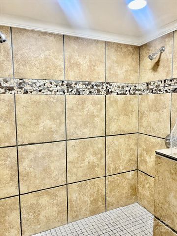 123 Riverside Drive, Mount Holly, NC 28120