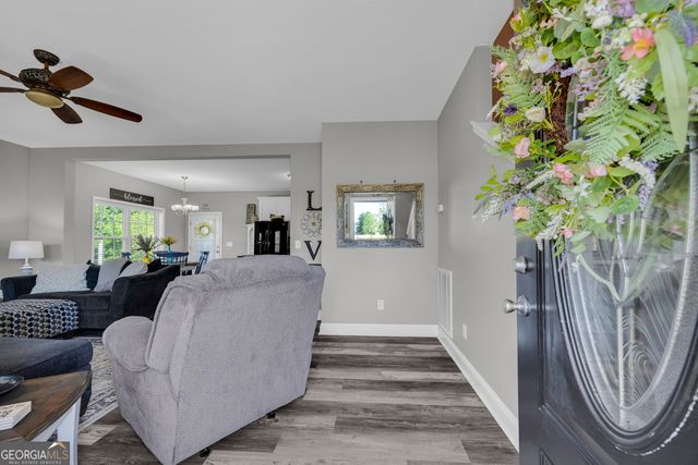 450 Memorial Road, Hartwell, GA 30643