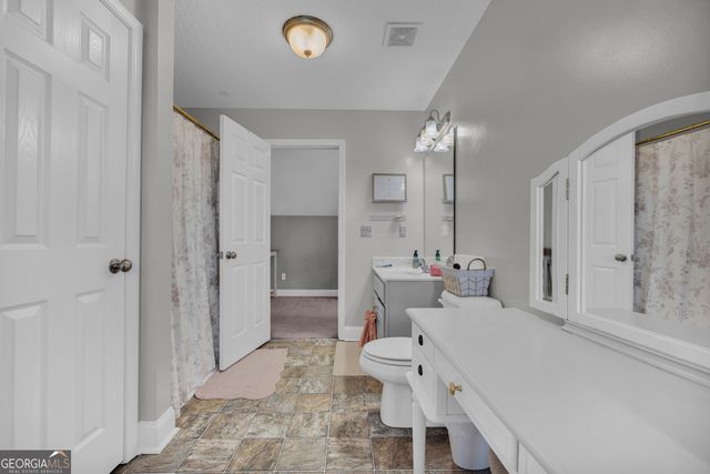 450 Memorial Road, Hartwell, GA 30643