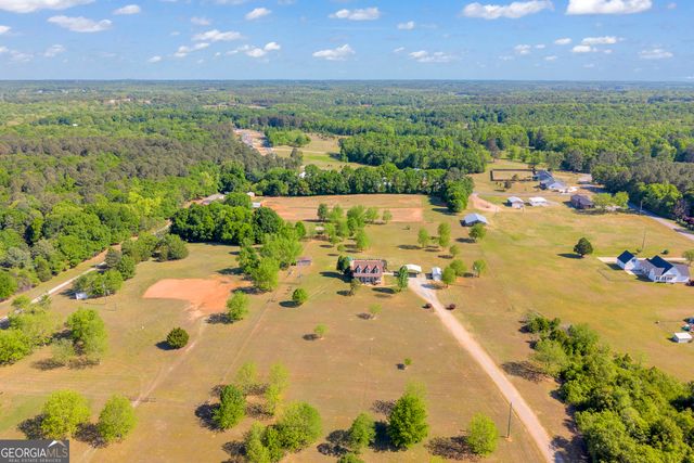 450 Memorial Road, Hartwell, GA 30643