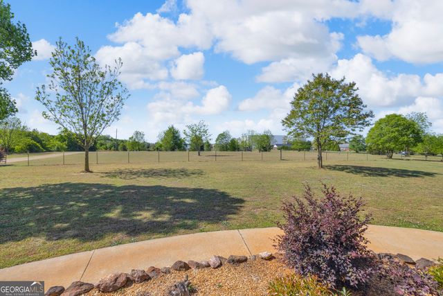 450 Memorial Road, Hartwell, GA 30643