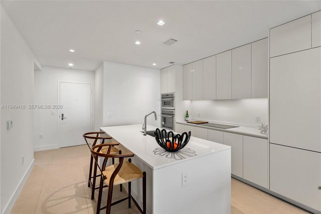 700 NE 24th Street 2602, Miami, FL 33137