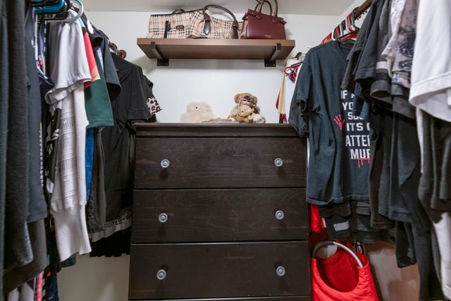 1420 E Amsden Ln, Wichita, KS 67216