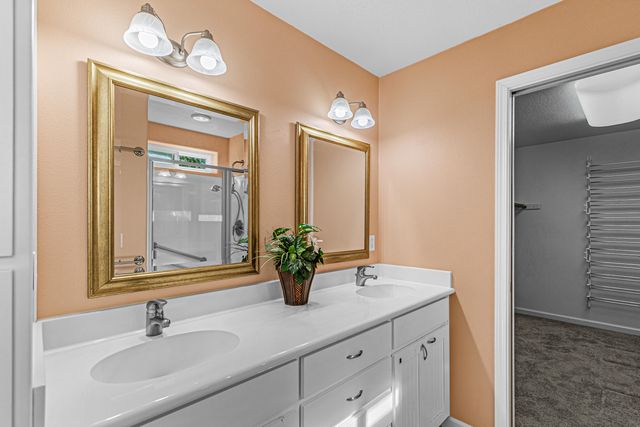 4059 Ditch Creek Road, Rogue River, OR 97537