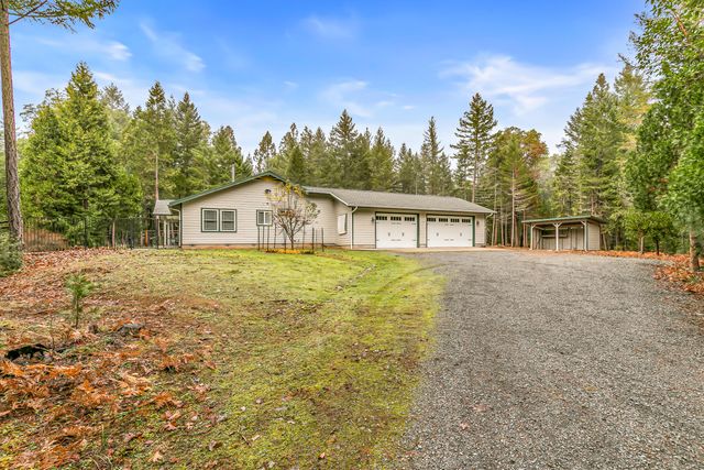 4059 Ditch Creek Road, Rogue River, OR 97537