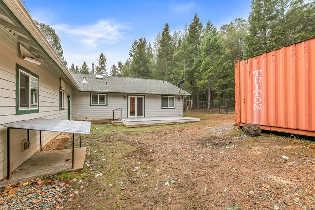 4059 Ditch Creek Road, Rogue River, OR 97537