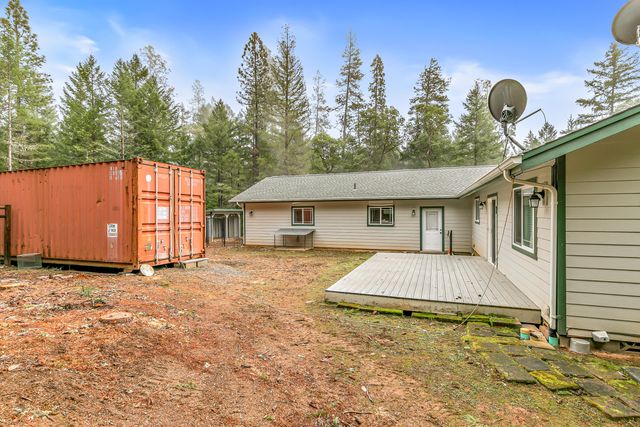 4059 Ditch Creek Road, Rogue River, OR 97537
