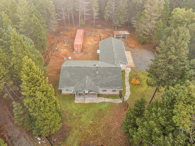 4059 Ditch Creek Road, Rogue River, OR 97537