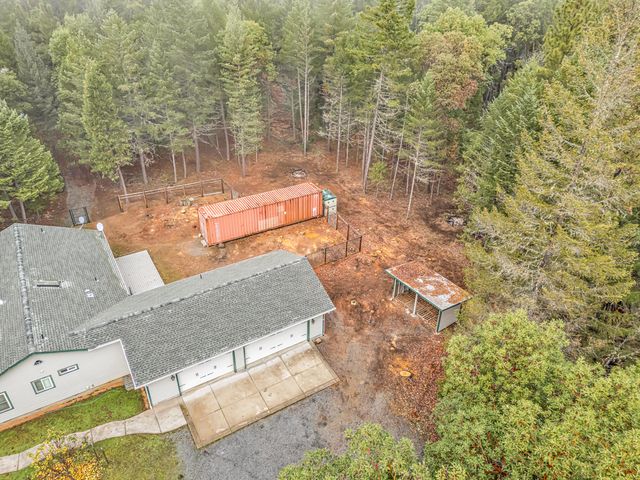 4059 Ditch Creek Road, Rogue River, OR 97537