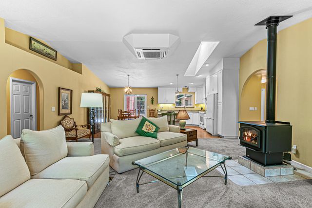 4059 Ditch Creek Road, Rogue River, OR 97537