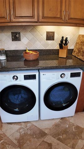 900 NW Greensward Ln 111-G, Delray Beach, FL 33445