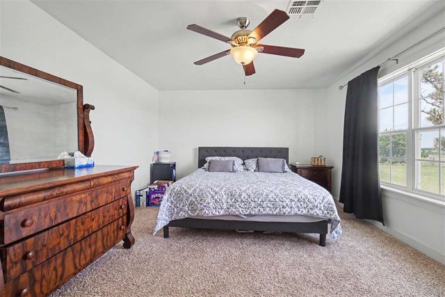 9204 SW Tinney Rd, Faxon, OK 73504