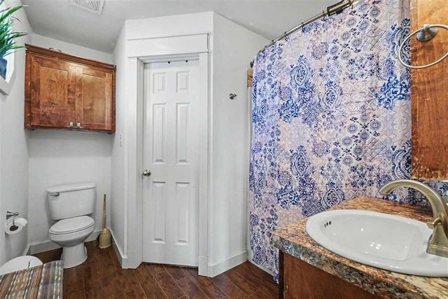 9204 SW Tinney Rd, Faxon, OK 73504