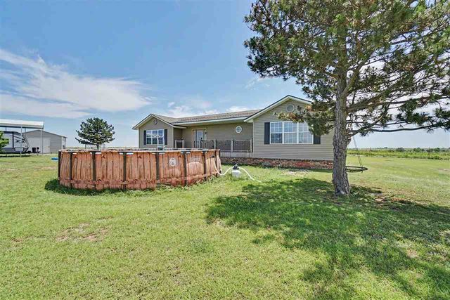9204 SW Tinney Rd, Faxon, OK 73504