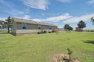 9204 SW Tinney Rd, Faxon, OK 73504