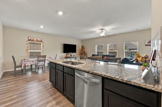 1405 Kite Street, Desoto, TX 75115