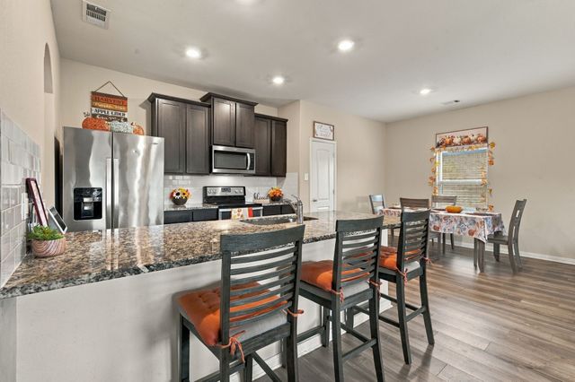 1405 Kite Street, Desoto, TX 75115