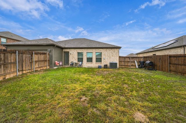 1405 Kite Street, Desoto, TX 75115